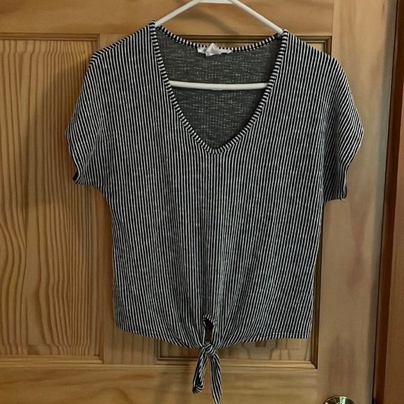Striped short sleeve shirt - Picture 1 of 1